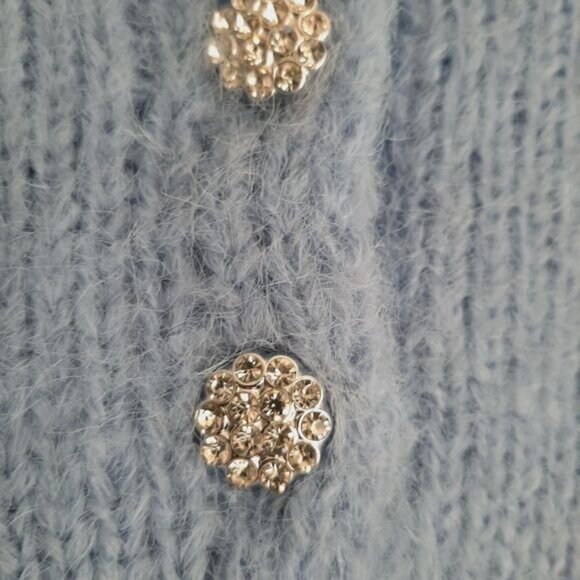 VERO MODA | Mabel Fuzzy Raglan Sleeve Sweater Blue w/ Rhinestone Buttons Sz L - Picture 7 of 15